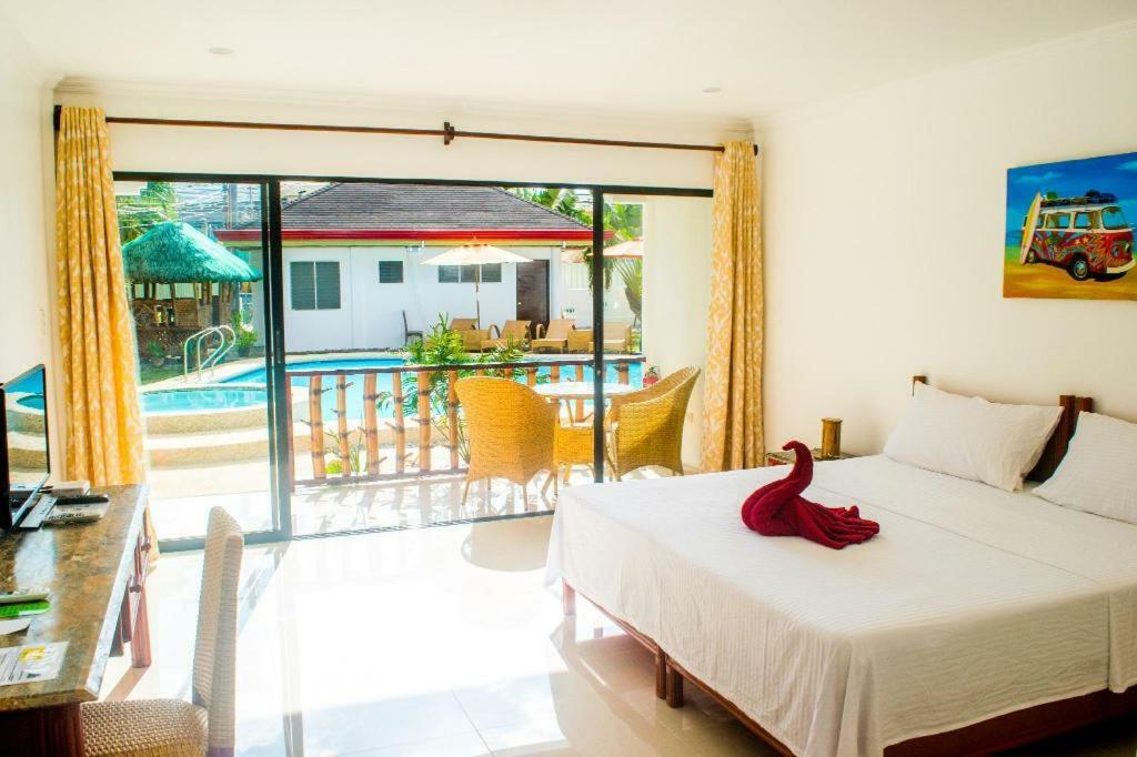 Alona Vida Beach Hill Resort Панглао Екстериор снимка