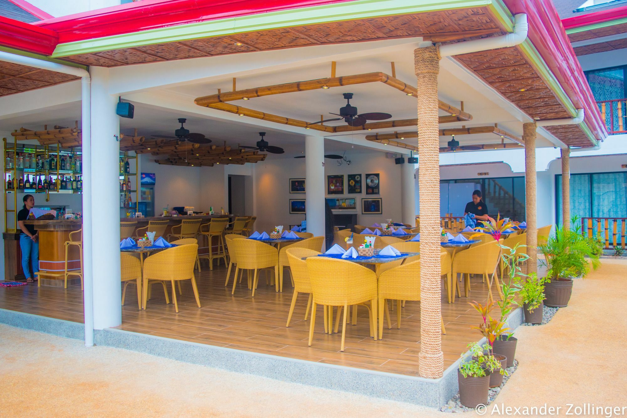 Alona Vida Beach Hill Resort Панглао Екстериор снимка